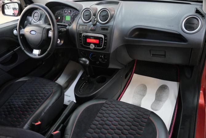 Ford Fiesta Mk5 с пробегом 2008 года, цена 569 000 рублей, 200000 км, хэтчбек, Автокод Объявления