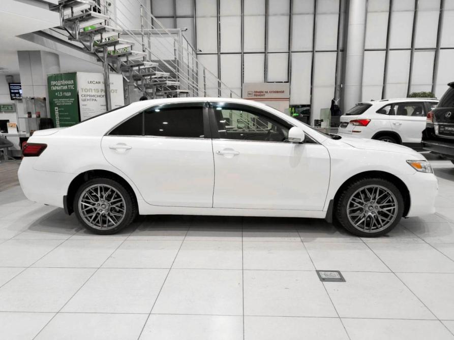Toyota Camry VI (XV40) Рестайлинг Казань  - изображение 5