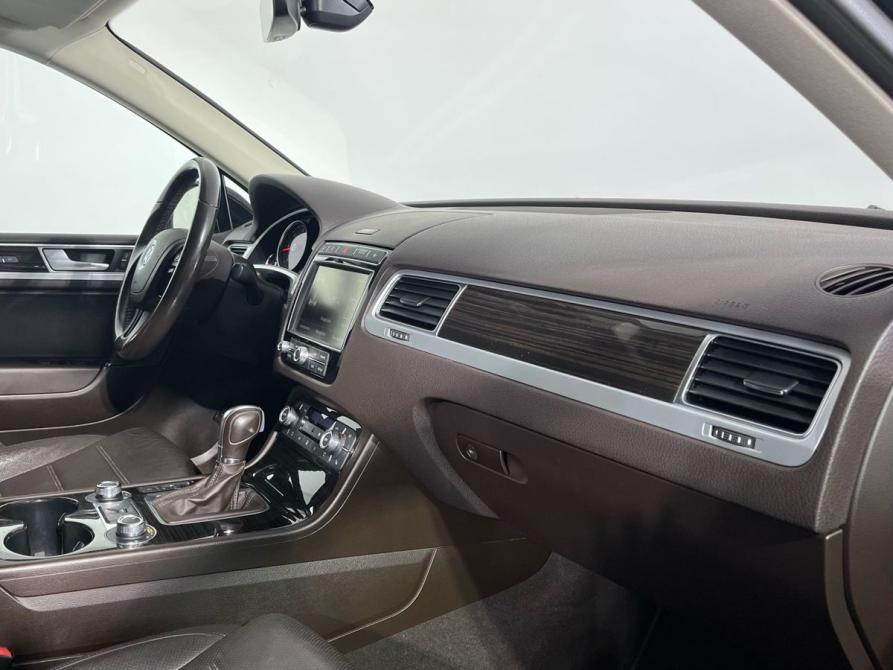 Volkswagen Touareg II Рестайлинг Ижевск  - изображение 9