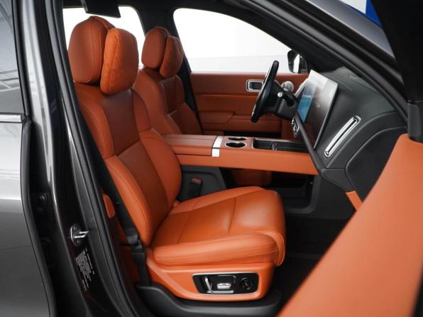 Li Auto (Lixiang) L9 I Рестайлинг с пробегом 2024 года, цена 5 850 000 рублей, 103657 км, внедорожник, Автокод Объявления