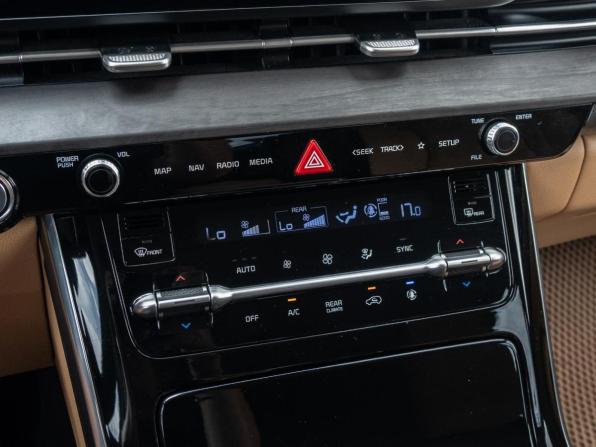 Kia Carnival IV с пробегом 2021 года, цена 4 410 000 рублей, 73543 км, минивэн, Автокод Объявления