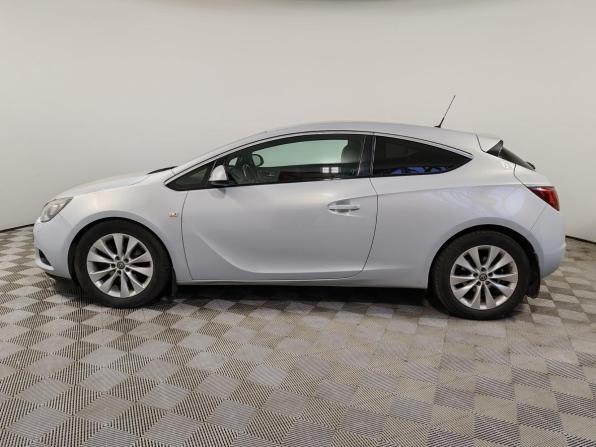 Opel Astra J Рестайлинг с пробегом 2011 года, цена 685 000 рублей, 173132 км, хэтчбек, Автокод Объявления