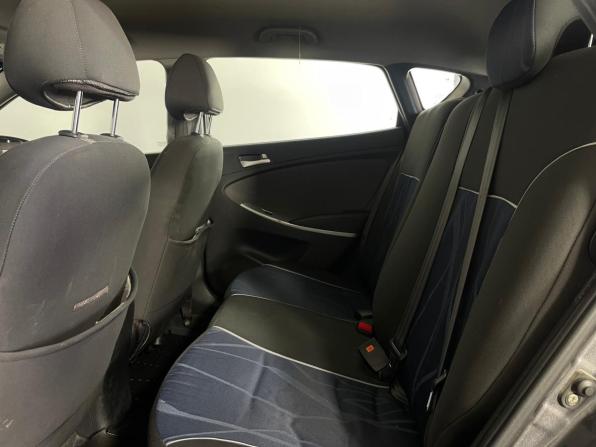 Hyundai Solaris I с пробегом 2013 года, цена 664 000 рублей, 228000 км, хэтчбек, Автокод Объявления