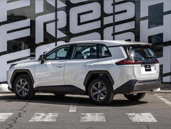 Toyota RAV4 VI (XA60) с пробегом 2026 года, цена 4 579 000 рублей, 50 км, внедорожник, Автокод Объявления