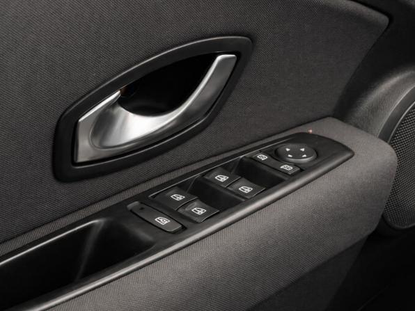 Renault Fluence I с пробегом 2011 года, цена 657 000 рублей, 195385 км, седан, Автокод Объявления