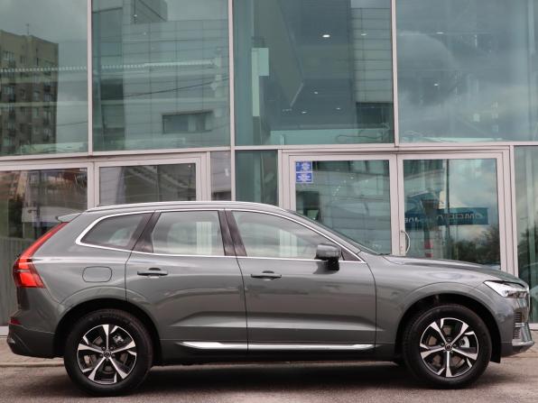 Volvo XC60 II Рестайлинг 2 с пробегом 2025 года, цена 6 290 000 рублей, 62 км, внедорожник, Автокод Объявления