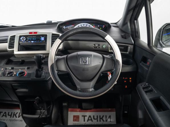 Honda Freed I Рестайлинг с пробегом 2014 года, цена 1 175 000 рублей, 155109 км, компактвэн, Автокод Объявления