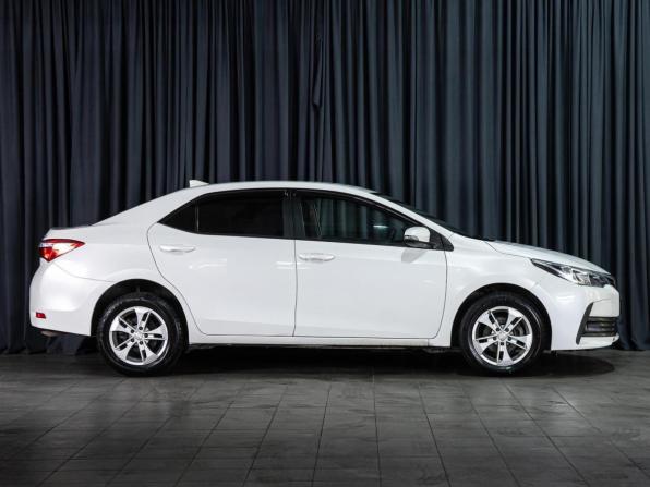 Toyota Corolla XI (E160 E170 E180) Рестайлинг 1 с пробегом 2017 года, цена 1 590 000 рублей, 162549 км, седан, Автокод Объявления