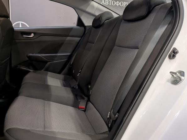 Hyundai Solaris II Рестайлинг с пробегом 2022 года, цена 1 615 000 рублей, 71375 км, седан, Автокод Объявления