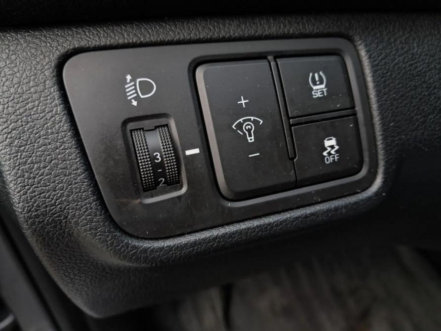 Hyundai Solaris II Санкт-Петербург  - изображение 16