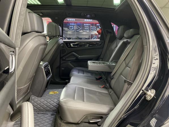 Porsche Cayenne III с пробегом 2018 года, цена 4 950 000 рублей, 106000 км, внедорожник, Автокод Объявления