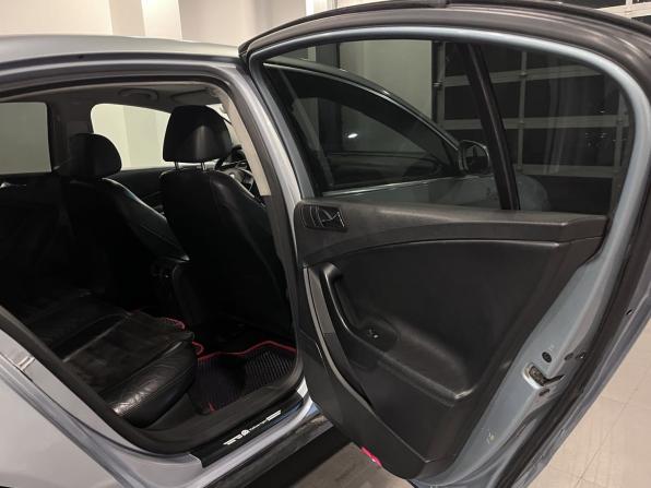 Volkswagen Passat B6 с пробегом 2007 года, цена 605 000 рублей, 245321 км, седан, Автокод Объявления