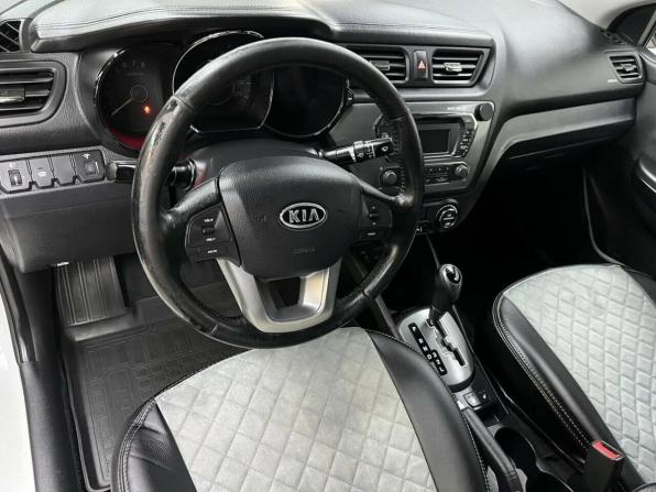Kia Rio III с пробегом 2012 года, цена 705 784 рубля, 195565 км, седан, Автокод Объявления