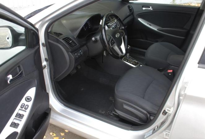 Hyundai Solaris I с пробегом 2011 года, цена 795 000 рублей, 179646 км, седан, Автокод Объявления