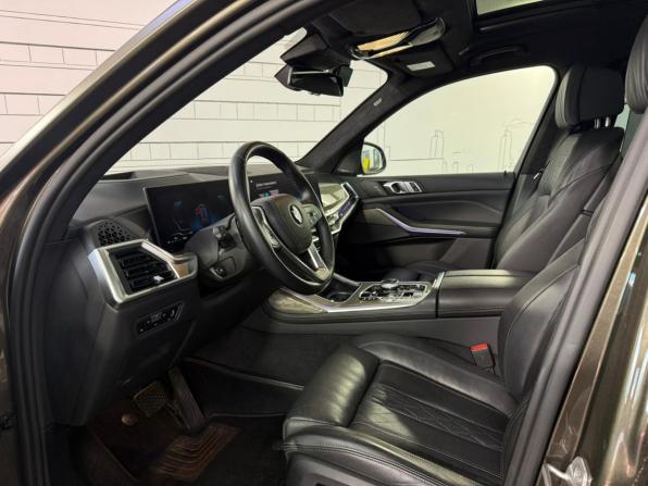 BMW X7 I (G07) Рестайлинг с пробегом 2022 года, цена 12 440 000 рублей, 47601 км, внедорожник, Автокод Объявления