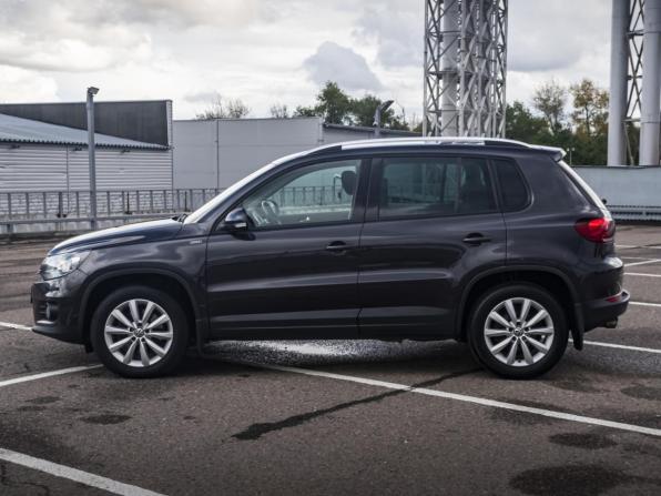 Volkswagen Tiguan I Рестайлинг с пробегом 2016 года, цена 1 347 000 рублей, 150560 км, внедорожник, Автокод Объявления