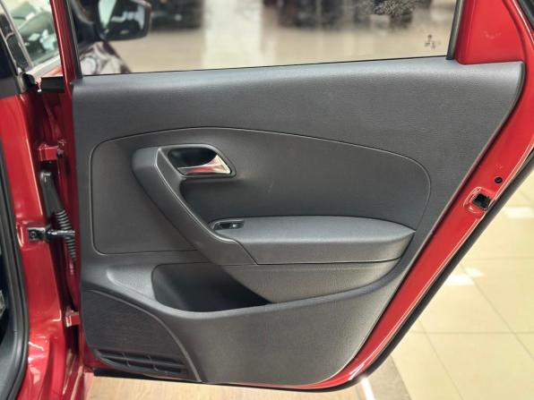 Volkswagen Polo V с пробегом 2012 года, цена 770 000 рублей, 148000 км, седан, Автокод Объявления
