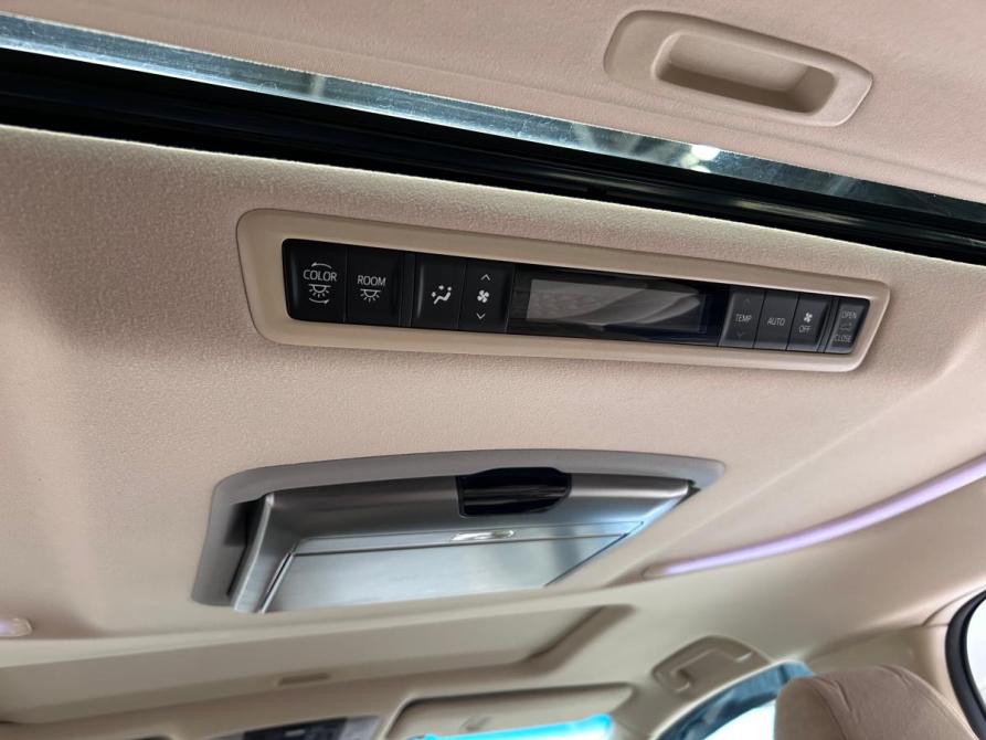 Toyota Alphard III Рестайлинг Красноярск  - изображение 11