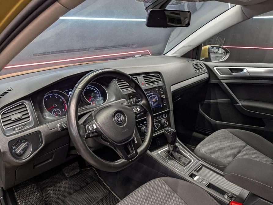 Volkswagen Golf VII Рестайлинг Москва  - изображение 15
