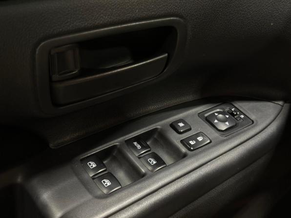 Mitsubishi Outlander III Рестайлинг 2 с пробегом 2016 года, цена 1 600 000 рублей, 218776 км, внедорожник, Автокод Объявления