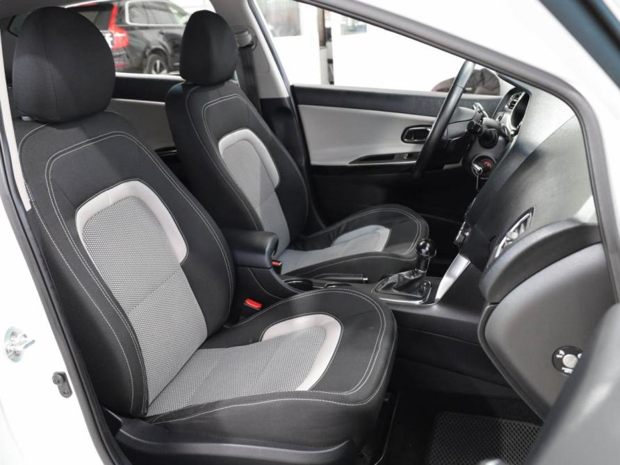 Kia Ceed II Рестайлинг Ростов-на-Дону  - изображение 8