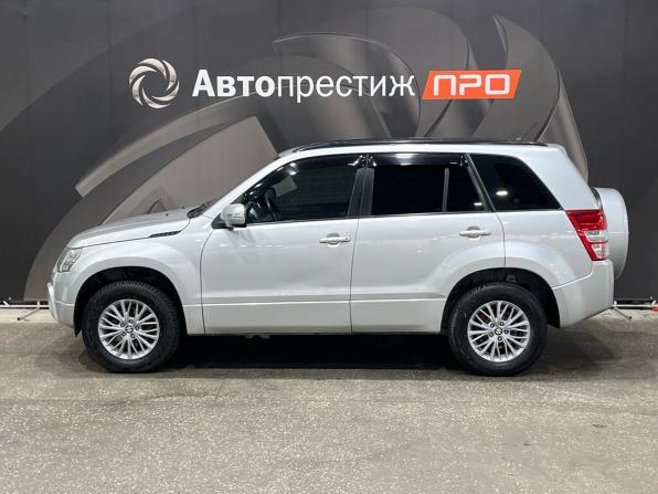 Suzuki Grand Vitara II Рестайлинг с пробегом 2010 года, цена 1 075 000 рублей, 125000 км, внедорожник, Автокод Объявления