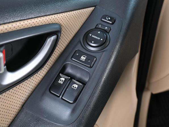 Hyundai H-1 II Рестайлинг 2 с пробегом 2019 года, цена 2 799 000 рублей, 148355 км, минивэн, Автокод Объявления