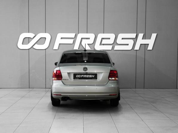 Volkswagen Polo V Рестайлинг с пробегом 2018 года, цена 1 198 000 рублей, 93482 км, седан, Автокод Объявления
