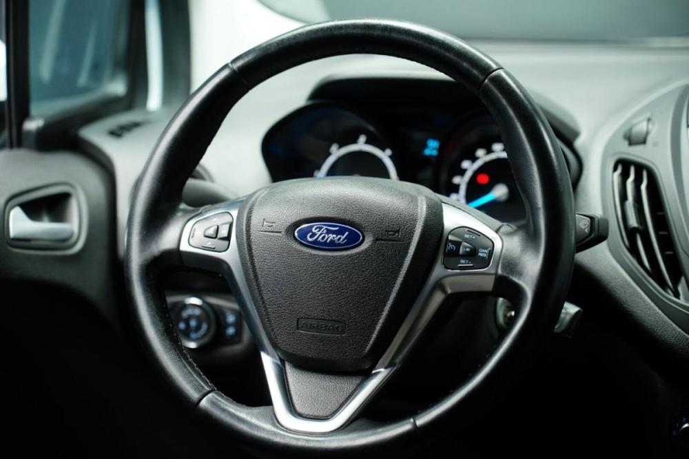 Ford Tourneo Courier I Крым  - изображение 12