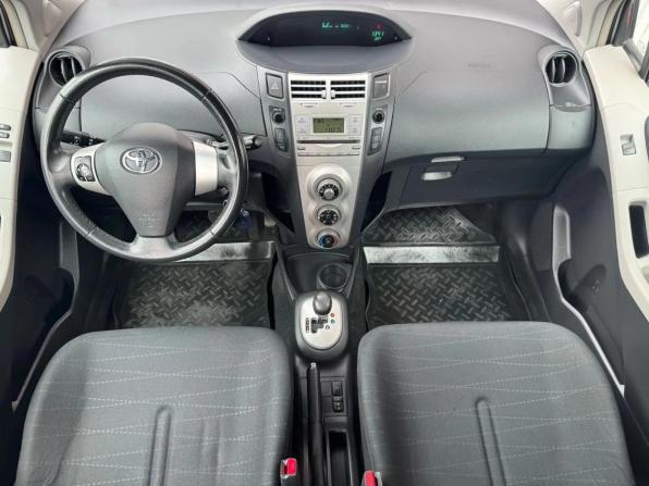 Toyota Yaris II с пробегом 2008 года, цена 571 000 рублей, 166766 км, хэтчбек, Автокод Объявления