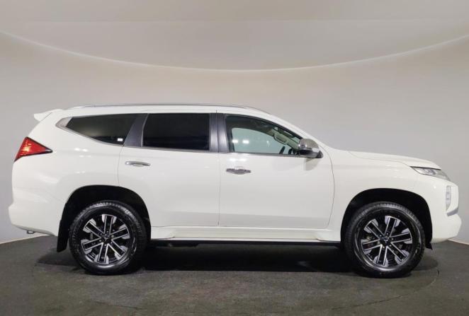 Mitsubishi Montero Sport III Рестайлинг с пробегом 2023 года, цена 3 900 000 рублей, 47000 км, внедорожник, Автокод Объявления