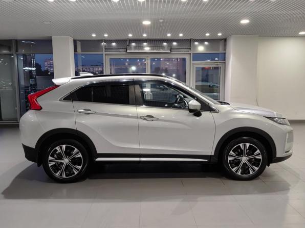 Mitsubishi Eclipse Cross I с пробегом 2019 года, цена 1 797 000 рублей, 109141 км, внедорожник, Автокод Объявления
