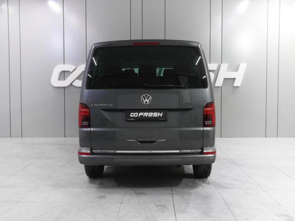 Volkswagen Caravelle T6 Рестайлинг с пробегом 2023 года, цена 7 650 000 рублей, 8474 км, минивэн, Автокод Объявления