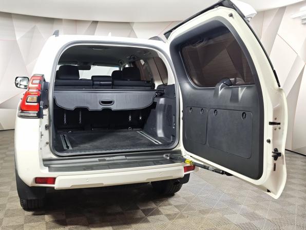 Toyota Land Cruiser Prado 150 Series Рестайлинг 2 с пробегом 2020 года, цена 5 000 000 рублей, 84320 км, внедорожник, Автокод Объявления