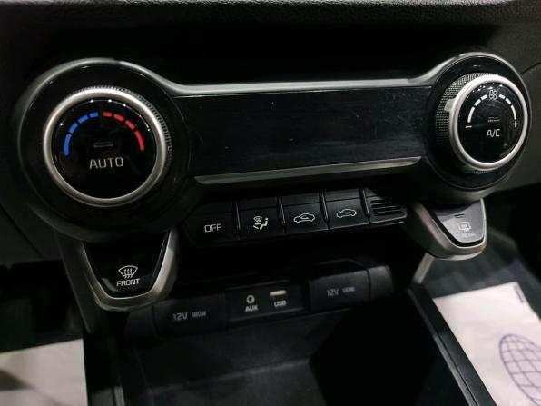 Kia Rio IV с пробегом 2017 года, цена 929 000 рублей, 244910 км, седан, Автокод Объявления