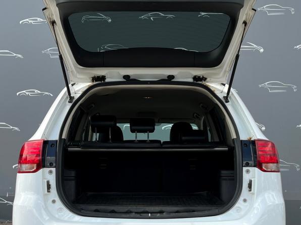 Mitsubishi Outlander III Рестайлинг 2 с пробегом 2015 года, цена 1 598 900 рублей, 155357 км, внедорожник, Автокод Объявления