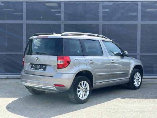 Skoda Yeti I Рестайлинг с пробегом 2017 года, цена 1 500 000 рублей, 84000 км, внедорожник, Автокод Объявления