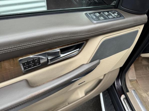 Land Rover Range Rover Sport I Рестайлинг с пробегом 2012 года, цена 1 775 000 рублей, 137329 км, внедорожник, Автокод Объявления