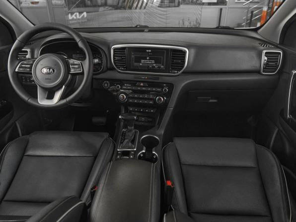 Kia Sportage IV Рестайлинг с пробегом 2018 года, цена 1 849 000 рублей, 136300 км, внедорожник, Автокод Объявления
