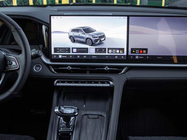 Geely Monjaro I Рестайлинг 2 с пробегом 2025 года, цена 4 500 000 рублей, 2143 км, внедорожник, Автокод Объявления