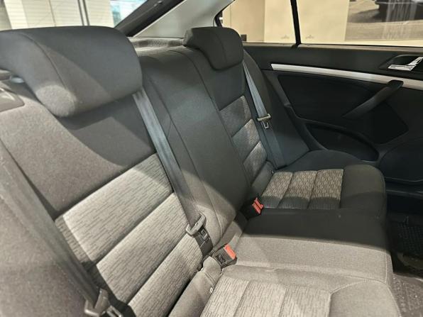 Skoda Octavia II (A5) Рестайлинг с пробегом 2012 года, цена 739 000 рублей, 215000 км, лифтбек, Автокод Объявления