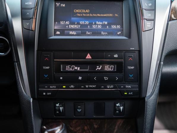 Toyota Camry VII (XV50) Рестайлинг с пробегом 2015 года, цена 2 199 000 рублей, 101934 км, седан, Автокод Объявления