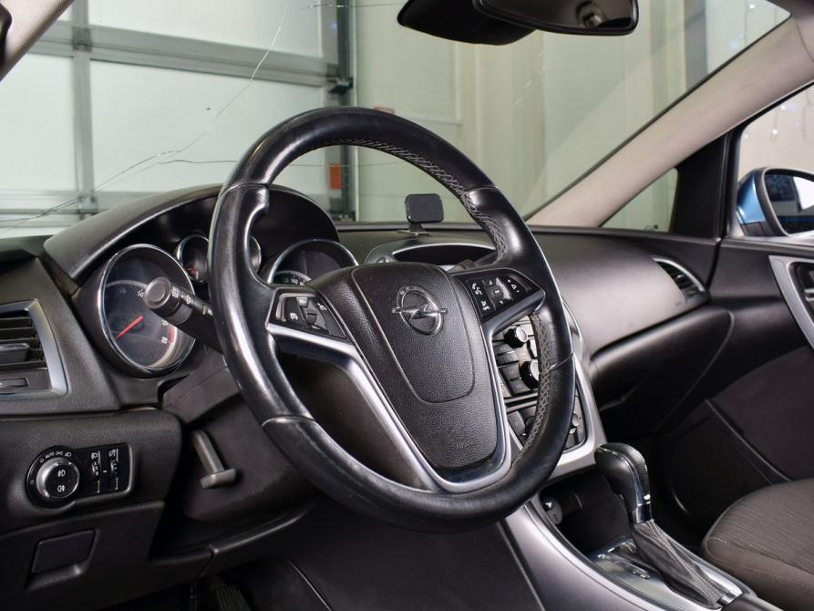 Opel Astra J Рестайлинг Кемерово  - изображение 7