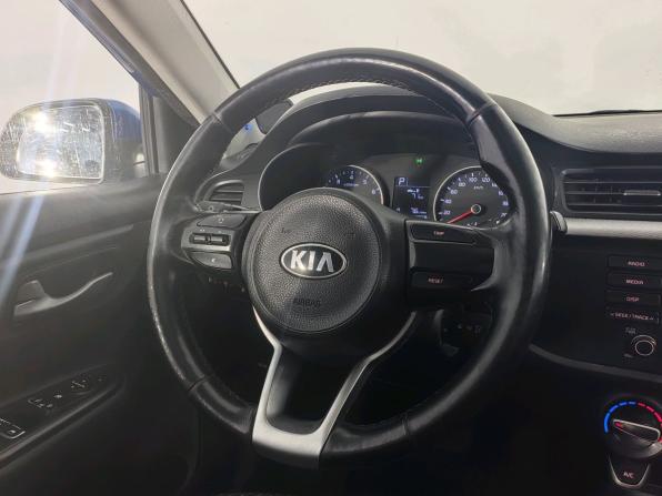 Kia Rio IV с пробегом 2018 года, цена 891 000 рублей, 154000 км, седан, Автокод Объявления