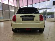 Mini Hatch III (F55/F56) Москва  - изображение 24