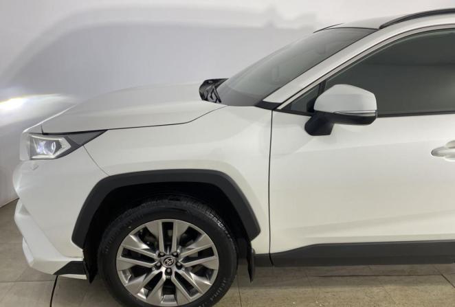 Toyota RAV4 V (XA50) с пробегом 2021 года, цена 3 900 000 рублей, 97071 км, внедорожник, Автокод Объявления