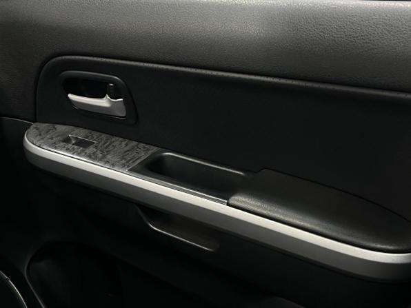 Suzuki Grand Vitara II Рестайлинг с пробегом 2010 года, цена 1 200 000 рублей, 247000 км, внедорожник, Автокод Объявления