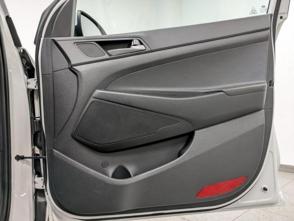 Hyundai Tucson III с пробегом 2017 года, цена 1 935 000 рублей, 92000 км, внедорожник, Автокод Объявления