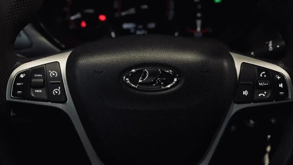 Lada (ВАЗ) Vesta I Смоленск  - изображение 11