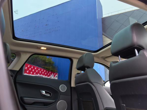 Land Rover Range Rover Evoque I с пробегом 2014 года, цена 1 847 000 рублей, 210084 км, внедорожник, Автокод Объявления